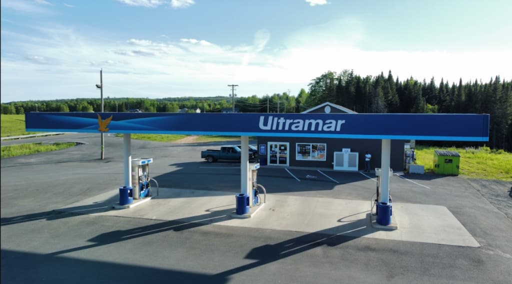 Ultramar forecourt and G8way store extension